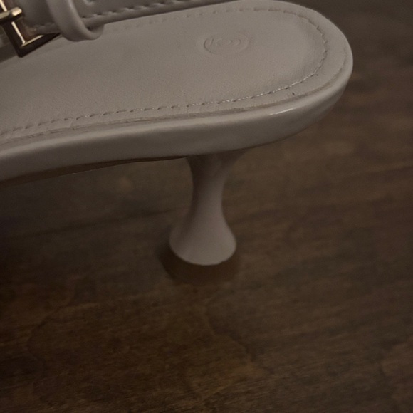 Elegant Cream Slingback Women's shoes with Kitten Heel - Picture 7 of 8